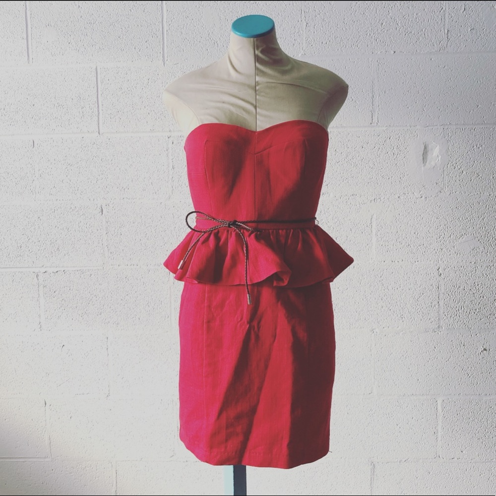 Aryn K. Red strapless peplum dress sz: Small